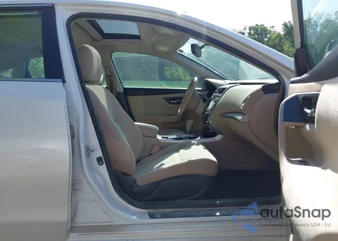 2015 Nissan Altima 2.5 Sv из США, поврежденный, VIN 1N4AL3AP0FC246780